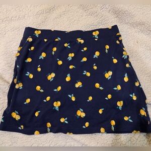 Lemon Print Navy Skort, Medium